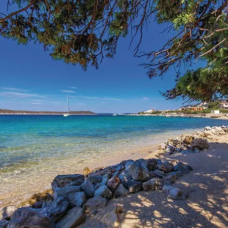 Lovely In Tatil Evi Banjol